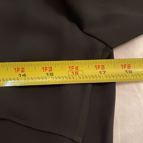 A.L.C. Black Silk Blouse Top Womens Size 4 Cut-Out Back Minimalist Dark Academia - Picture 6 of 12